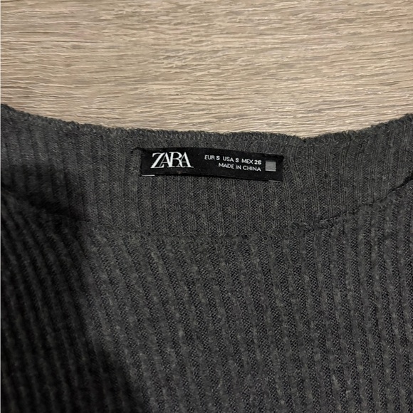 Zara ribbed long sleeve - Picture 2 of 2